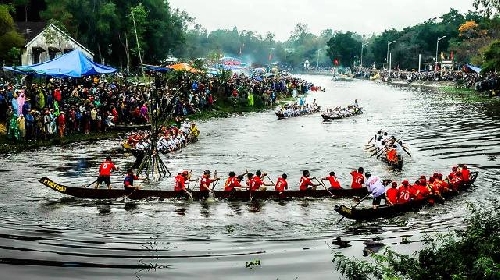 Hương Thuỷ: Sôi nổi lễ hội đua Trải truyền thống