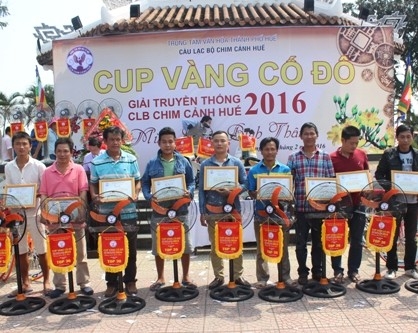 Giải truyền thống “Cup vàng Cố đô” của CLB Chim cảnh Huế – 2016