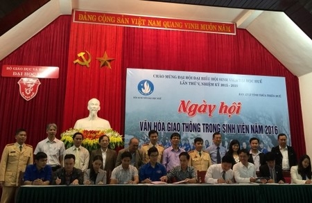 Ngày hội Văn hóa giao thông trong sinh viên năm 2016