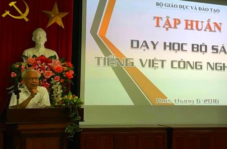 Triển khai tập huấn phương pháp dạy học theo bộ sách tiếng Việt lớp 1 công nghệ giáo dục