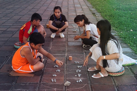 Sân chơi tái chế trong thành phố