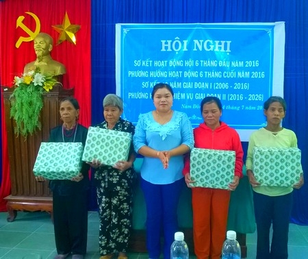 Hội người Mù huyện Nam Đông với “Chương trình phối hợp giúp đỡ phụ nữ”