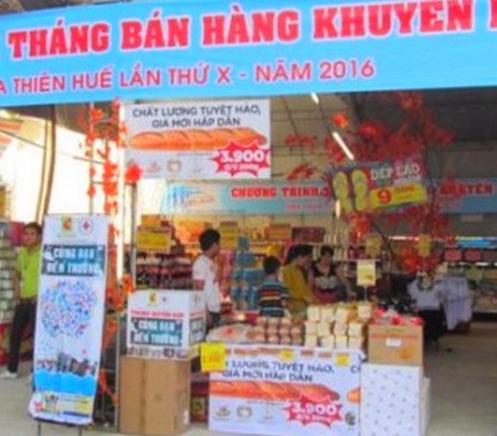 “Chương trình Tháng bán hàng khuyến mại tỉnh Thừa Thiên Huế lần thứ X năm 2016” đã thu hút trên 400 doanh nghiệp trong và ngoài tỉnh tham gia