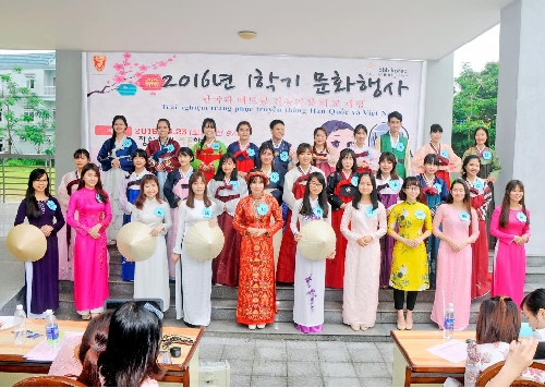 Đại học Huế: Cuộc thi viết tiếng Hàn lần thứ 3 và lễ hội giao lưu văn hóa Việt – Hàn 