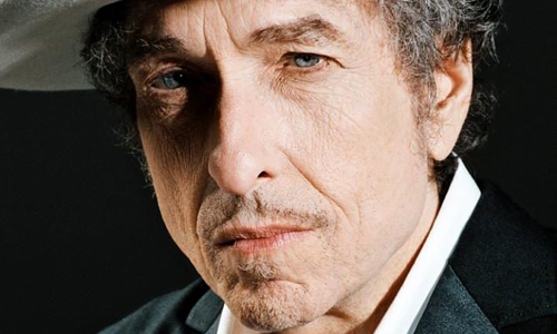 Bob Dylan lên tiếng về giải Nobel sau hai tuần im lặng