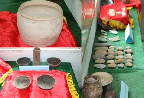 Bảo tàng lịch sử Thừa Thiên Huế tiếp nhận gần 50 hiện vật quý      