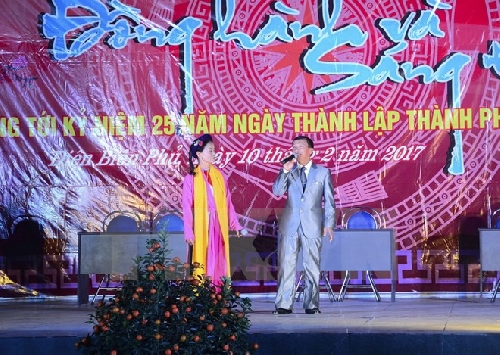Phê chuẩn điều lệ Liên hiệp các Hội Văn học Nghệ thuật Việt Nam