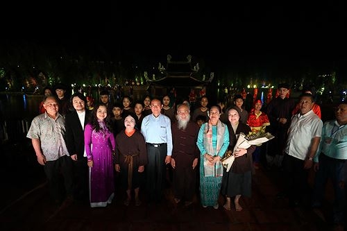 Tổng thống Myanmar tìm hiểu văn hoá Việt qua 'Tinh hoa Bắc bộ'