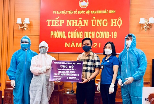 Nhiều nghệ sĩ chung tay hỗ trợ Bắc Ninh, Bắc Giang chống dịch Covid-19