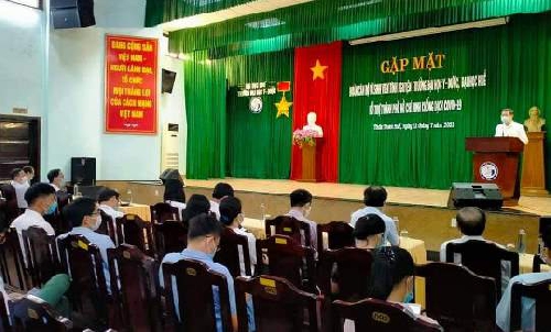 Trường Đại học Y Dược Huế: Tổ chức gặp mặt đoàn cán bộ và sinh viên tình nguyện hỗ trợ công tác phòng, chống dịch tại Thành phố Hồ Chí Minh.