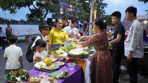  “Tuần lễ ẩm thực truyền thống Huế 2024” diễn ra từ ngày 27/4/2024 đến ngày 01/5/2024