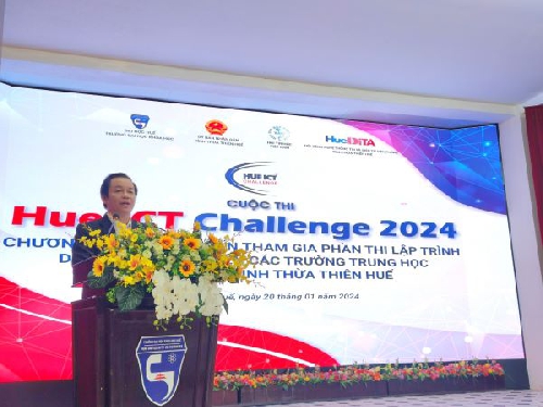 Tập huấn giới thiệu cho giáo viên và hướng dẫn học sinh trung học tham gia Cuộc thi Hue-ICT Challenge năm 2024
