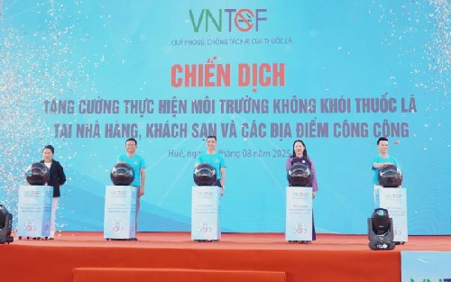 Phát động “Chiến dịch tăng cường thực hiện môi trường không khói thuốc lá tại nhà hàng, khách sạn và các địa điểm công cộng”.