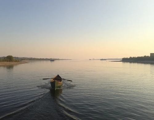 Chùm thơ Nguyễn Thánh Ngã