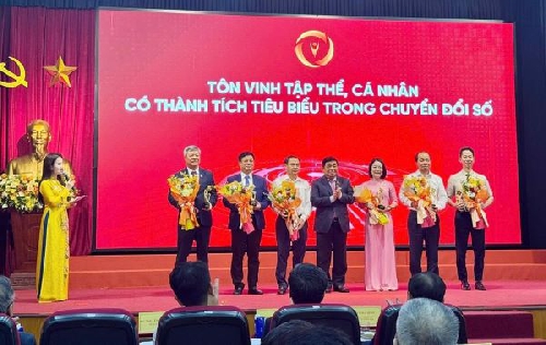 Thành phố Huế xếp thứ 2 toàn quốc về chuyển đổi số năm 2024