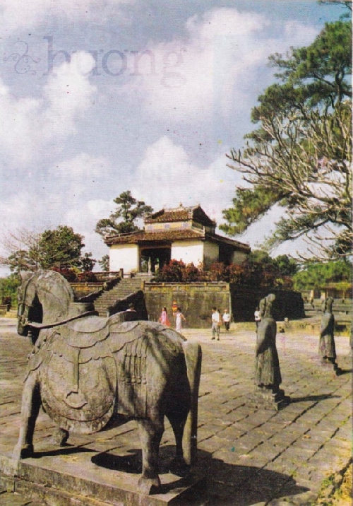 Sự hình thành của di sản văn hóa Huế và vai trò của nó trong nền văn hóa Việt Nam