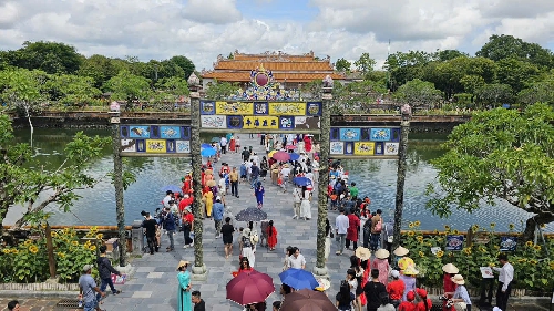 Thành phố Huế phấn đấu đón khoảng 7 – 7,5 triệu lượt khách trong năm 2026