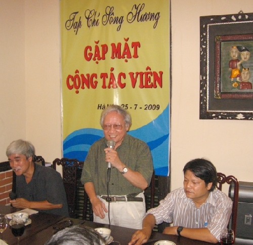 Tạp chí Sông Hương và cuộc hội ngộ trên đất Hà Thành
