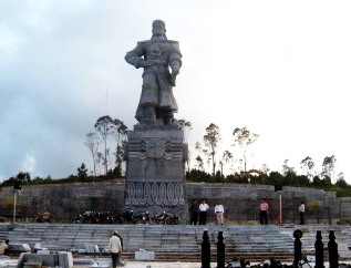 Lãnh đạo tỉnh Thừa thiên Huế kiểm tra tiến độ thi công Khu tưởng niệm Hoàng đế Quang Trung 