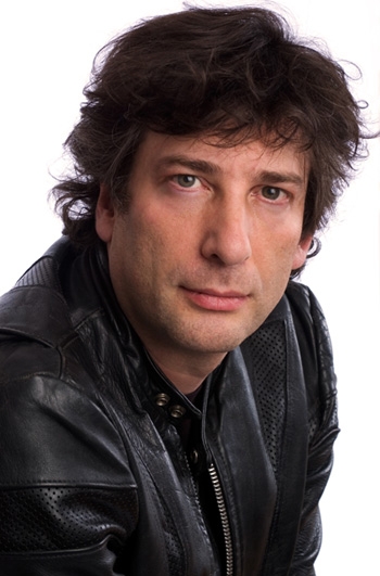 Neil Gaiman thích làm người kể chuyện