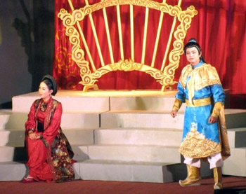 Đỏ mắt tìm kịch cho 1000 năm Thăng Long
