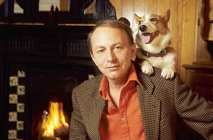 Michel Houellebecq viết sách 'bôi xấu' chính mình