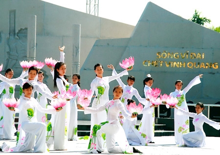 Chương trình Sân khấu hóa “Nam bộ thành đồng”: Tôn vinh lịch sử dân tộc