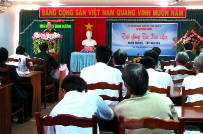 Bế mạc trại sáng tác văn học Miền Trung - Tây Nguyên