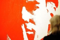 Đấu giá chân dung tự họa hiếm có của Andy Warhol 