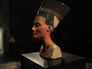 Ai Cập tiếp tục yêu cầu Đức trả tượng Nefertiti